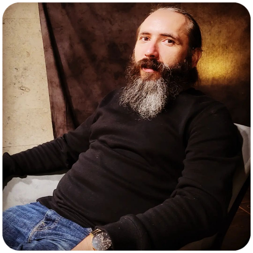 Юрий Исламов Руны в Москве и Дистанционно Обучение Рунам Москва и Онлайн